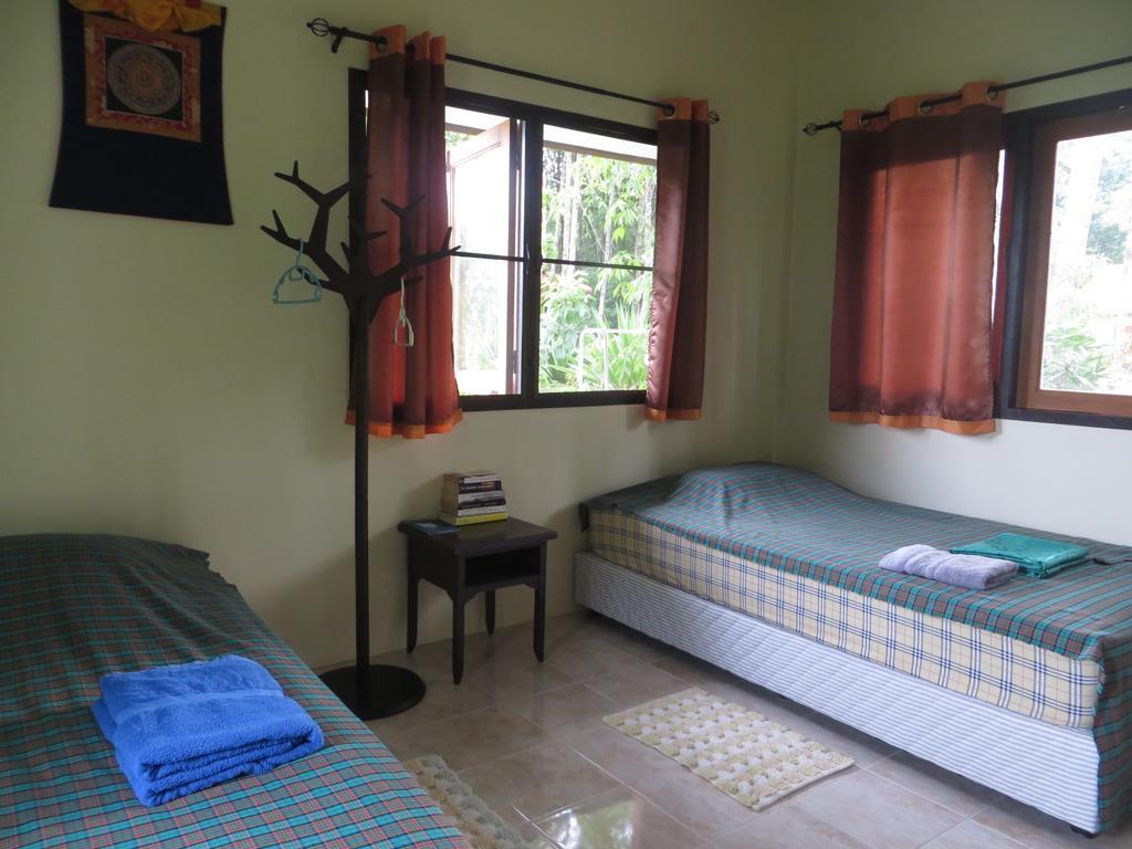 Hotel Manora Garden Phang Nga Pokoj fotografie